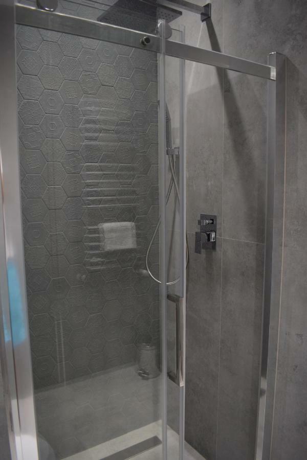 Apartament Silence Triventi Cristal คาร์ปัตซ์ ภายนอก รูปภาพ