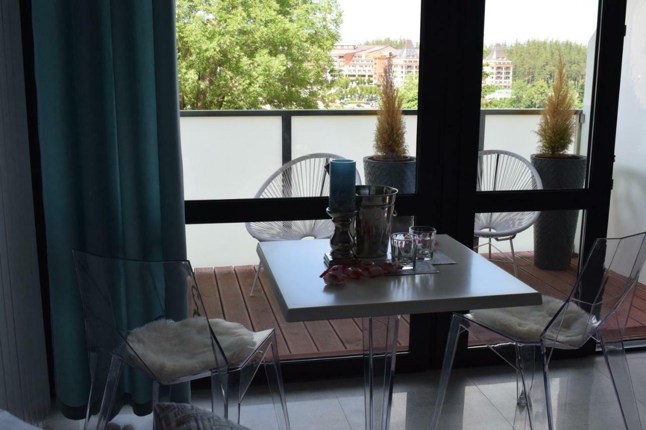 Apartament Silence Triventi Cristal คาร์ปัตซ์ ภายนอก รูปภาพ
