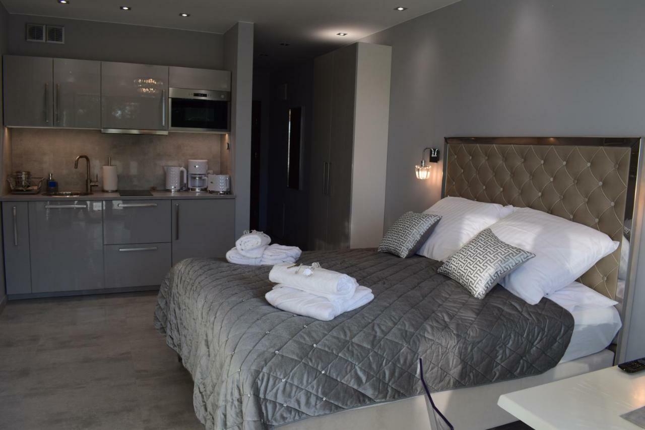 Apartament Silence Triventi Cristal คาร์ปัตซ์ ภายนอก รูปภาพ