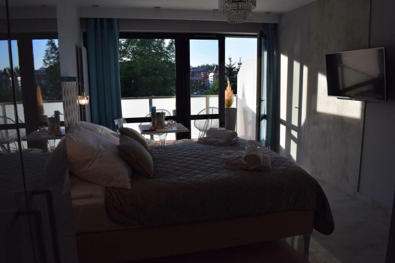 Apartament Silence Triventi Cristal คาร์ปัตซ์ ภายนอก รูปภาพ