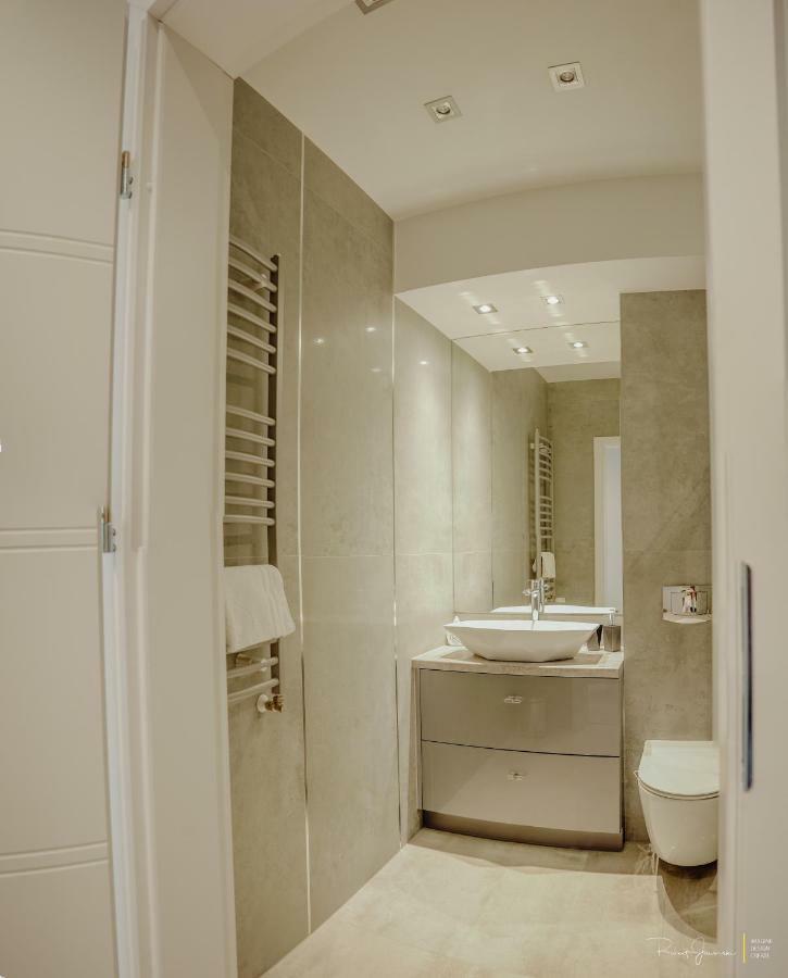 Apartament Silence Triventi Cristal คาร์ปัตซ์ ภายนอก รูปภาพ