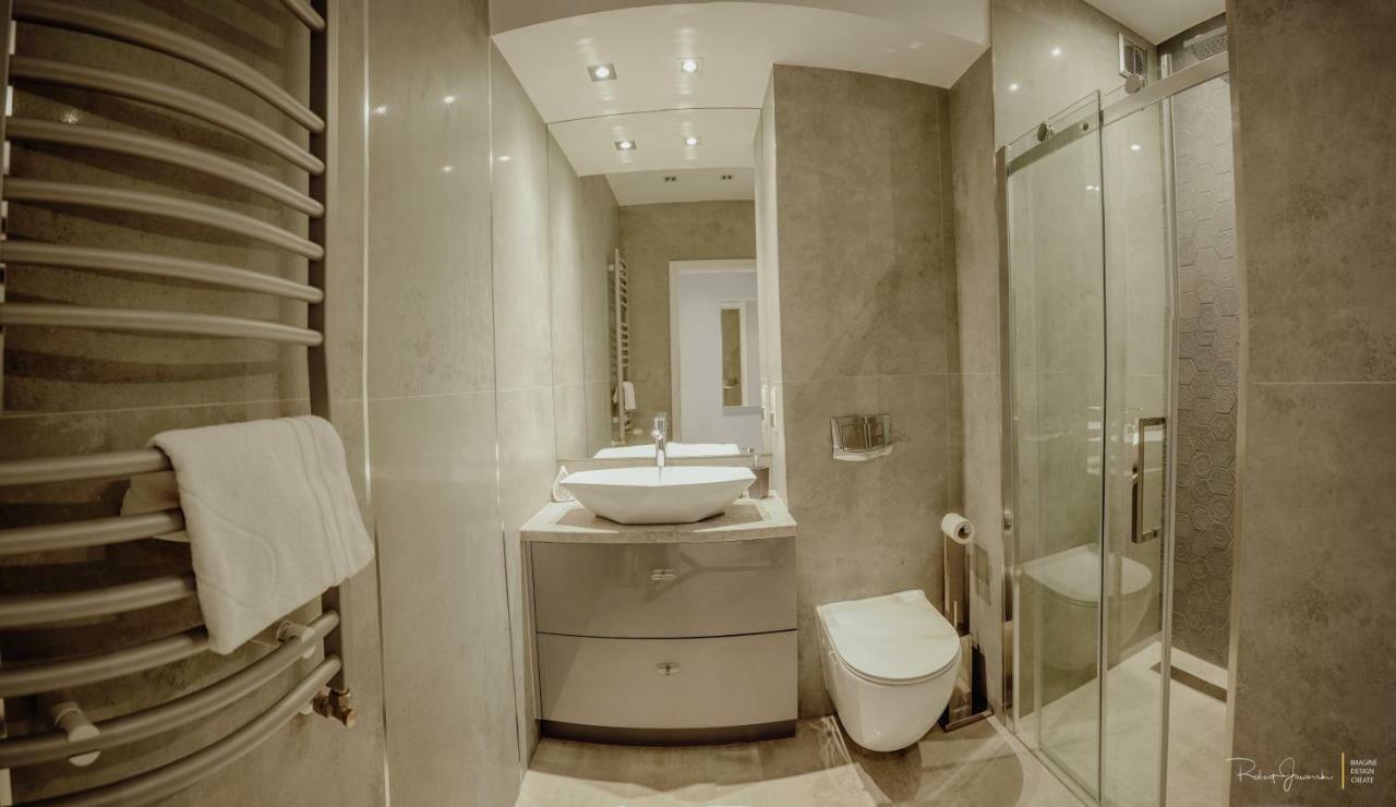 Apartament Silence Triventi Cristal คาร์ปัตซ์ ภายนอก รูปภาพ